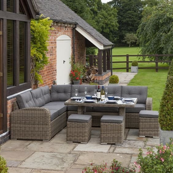 Oibeleza Outdoor Sofa